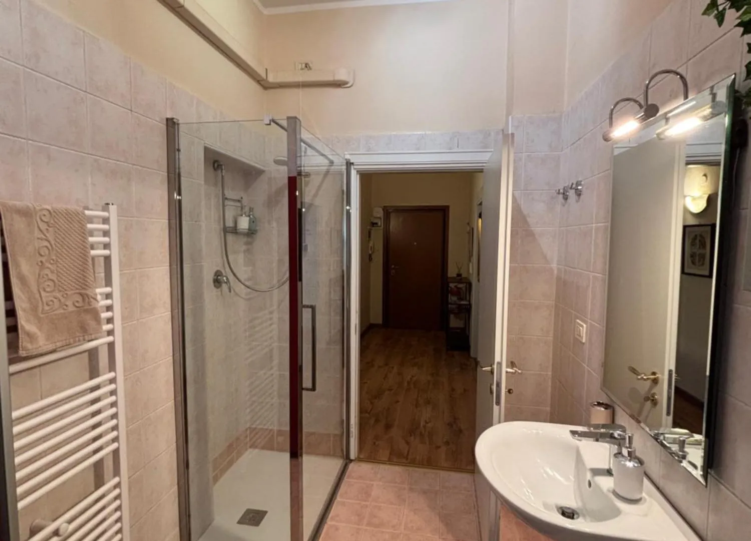 Bed & Breakfast Bed and Breakfast Due Passi Dal Te Mantova Italia